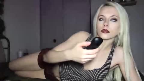 Snapshot of venustheflytrap chatting on 03-23-26, 01:09 venustheflytrap online show from 03-23-26, 01:09