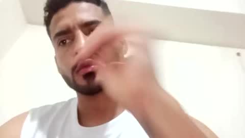 veny93274750 online show from 03-11-25, 07:48