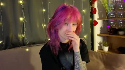 Snapshot of veolatownson chatting on 03-15-26, 08:04 Erica online show from 03-15-26, 08:04