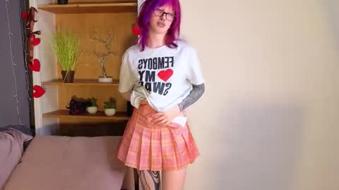 Snapshot of veolatownson chatting on 03-21-26, 08:45 Erica online show from 03-21-26, 08:45