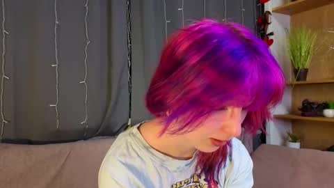 Snapshot of veolatownson chatting on 03-22-26, 08:12 Erica online show from 03-22-26, 08:12