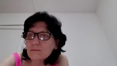 Snapshot of vera_elle chatting on 04-08-26, 07:03 Vera online show from 04-08-26, 07:03