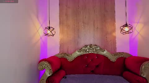 Domelipa  online show from 06-25-26, 11:48