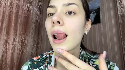 Ayla online show from 04-18-26, 11:25