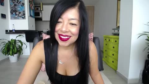 Snapshot of vero_milf chatting on 02-16-25, 03:48 vero_milf online show from 02-16-25, 03:48