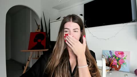 Lolitalolz online show from 09-17-25, 02:08