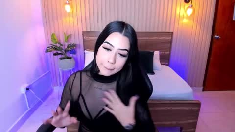VERONICA online show from 12-28-24, 07:22