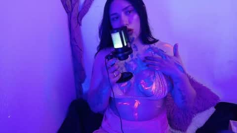   online show from 12-04-25, 02:59