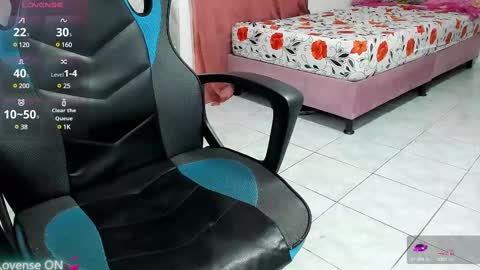 Veronica online show from 02-22-25, 12:19