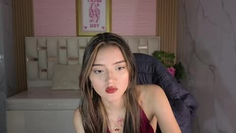 Snapshot of veronicaa_s chatting on 05-04-26, 08:16 veronicaa_s online show from 05-04-26, 08:16