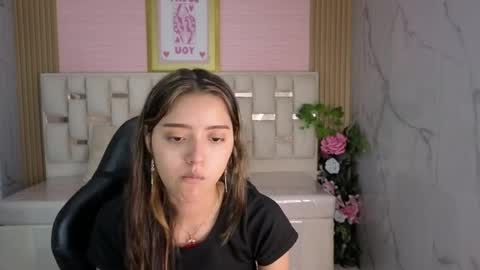 Snapshot of veronicaa_s chatting on 05-21-26, 08:38 veronicaa_s online show from 05-21-26, 08:38