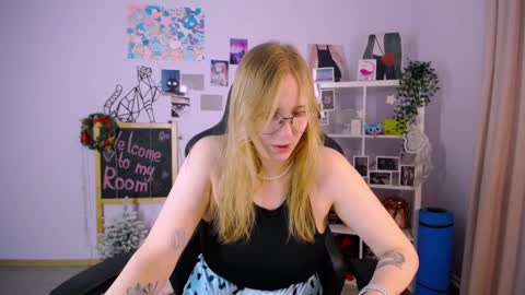 VERONICA online show from 02-04-25, 09:49
