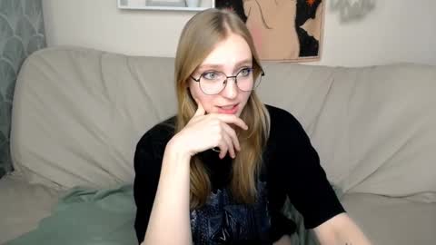 VERONICA online show from 02-21-25, 06:40