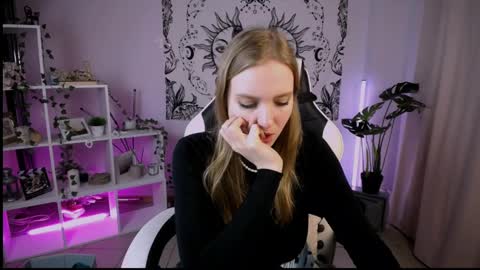 VERONICA online show from 03-03-25, 12:04