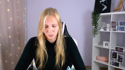 VERONICA online show from 09-19-25, 11:22