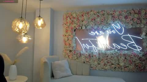 Vero  online show from 03-18-26, 10:18