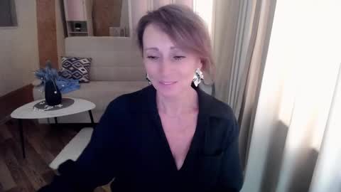 Helen online show from 02-17-25, 12:05