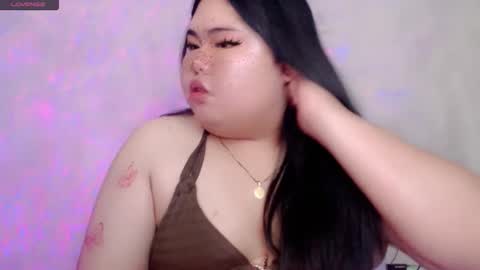 Snapshot of veronicakisses chatting on 02-22-26, 06:02 MS. VERONICA 22 I love Aza 3 online show from 02-22-26, 06:02