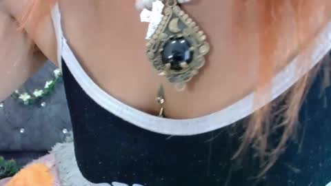 veronicaqueen2 online show from 10-07-25, 10:18