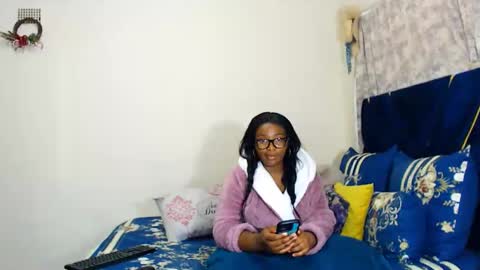 veronicarod1 online show from 05-14-26, 12:06