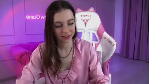 Snapshot of veronicavance chatting on 05-06-26, 06:46 Veronica online show from 05-06-26, 06:46