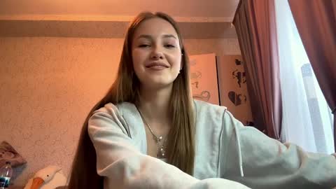 Isabella Moretti online show from 04-07-26, 11:21