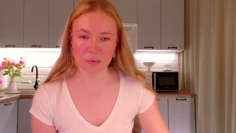 Snapshot of veronikamitchel chatting on 07-29-26, 05:44 Veronika online show from 07-29-26, 05:44