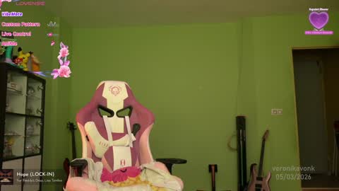 Snapshot of veronikavonk chatting on 03-05-26, 05:31 Veronika von Kleist online show from 03-05-26, 05:31
