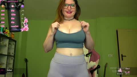 Snapshot of veronikavonk chatting on 03-11-26, 09:48 Veronika von Kleist online show from 03-11-26, 09:48