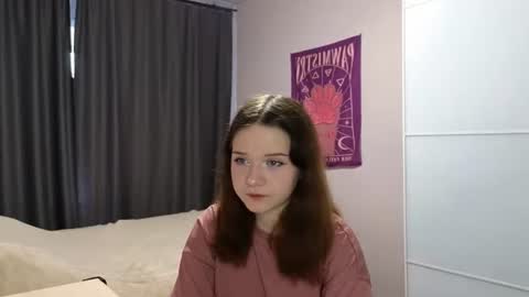 Anna online show from 06-23-26, 07:39