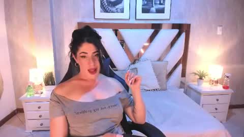 Veronica  online show from 06-23-26, 03:54
