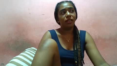 Snapshot of verronique1511 chatting on 01-25-25, 12:59 verronique1511 online show from 01-25-25, 12:59