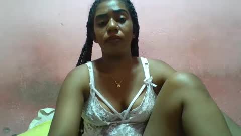 Snapshot of verronique1511 chatting on 01-27-25, 04:01 verronique1511 online show from 01-27-25, 04:01
