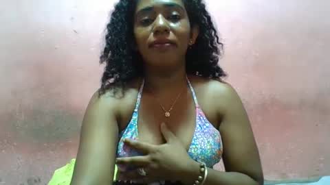 Snapshot of verronique1511 chatting on 01-28-25, 05:03 verronique1511 online show from 01-28-25, 05:03