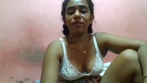Snapshot of verronique1511 chatting on 01-31-25, 09:37 verronique1511 online show from 01-31-25, 09:37
