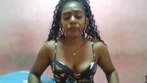 Snapshot of verronique1511 chatting on 02-01-25, 07:26 verronique1511 online show from 02-01-25, 07:26