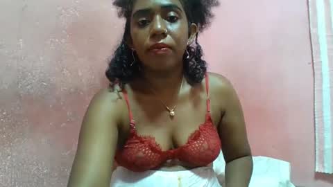 Snapshot of verronique1511 chatting on 02-15-25, 11:06 verronique1511 online show from 02-15-25, 11:06