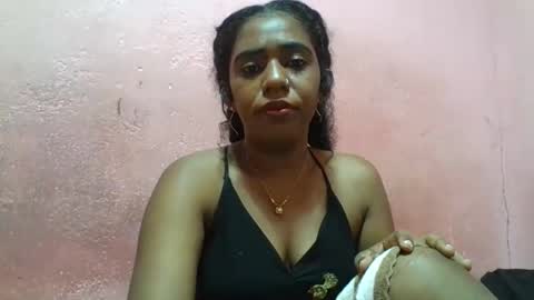 Snapshot of verronique1511 chatting on 02-19-25, 02:55 verronique1511 online show from 02-19-25, 02:55
