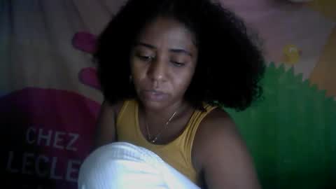 Snapshot of verronique1511 chatting on 09-12-25, 09:26 verronique1511 online show from 09-12-25, 09:26
