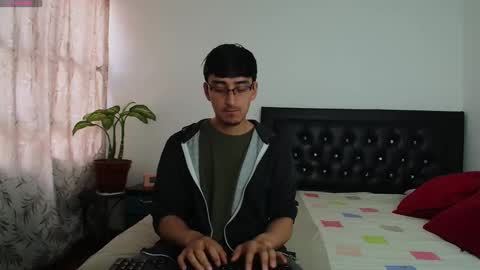 versatileguuy online show from 10-06-25, 06:05