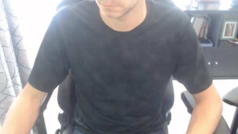 Snapshot of verto159753 chatting on 09-29-25, 12:32 verto159753 online show from 09-29-25, 12:32