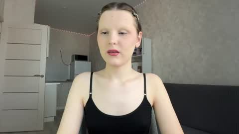 Snapshot of vertuliana chatting on 07-12-26, 01:02 Karina followed me bb online show from 07-12-26, 01:02