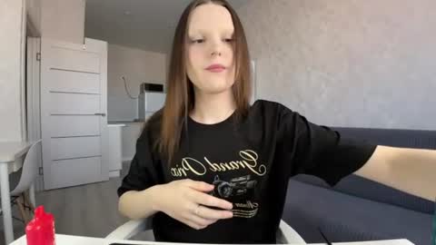 Snapshot of vertuliana chatting on 07-13-26, 02:09 Karina followed me bb online show from 07-13-26, 02:09