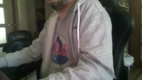 Snapshot of verydirtyslv chatting on 03-06-26, 11:39 verydirtyslv online show from 03-06-26, 11:39