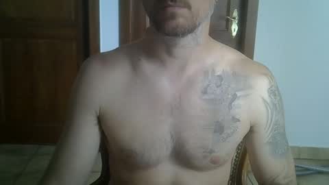 veryhotpervert online show from 05-08-26, 11:37