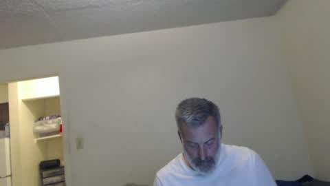 hairy man online show from 12-15-24, 01:13