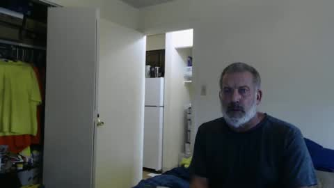 hairy man online show from 09-10-25, 11:49