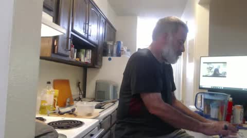 hairy man online show from 09-20-25, 12:00