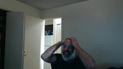 hairy man online show from 03-18-26, 12:03