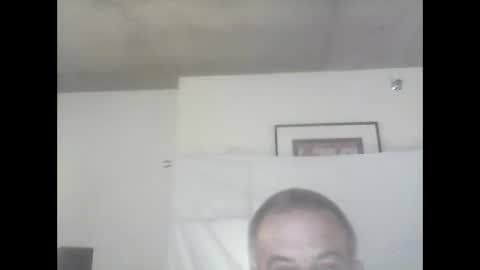 Snapshot of veryveryhairmanindenver chatting on 05-15-26, 11:45 hairy man online show from 05-15-26, 11:45